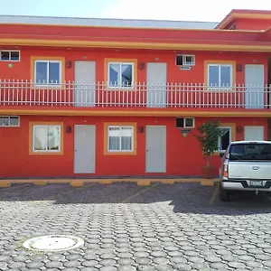 3* Hotel La Quinta